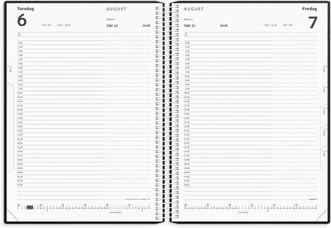 Timekalender rød PP-plast 2026