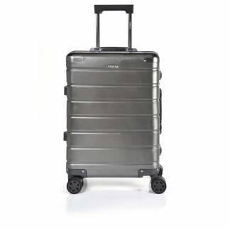 Kuffert RW Aluminmum Silver lavet af aluminium med TSA-lås