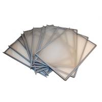 Quickload Lommer A4 10st Grå A4 QuickLoad lommer med dobbeltsidet QuickLoad åbning, som gør det let at udskifte dokumenter. Lommen er fremstillet af 100% miljøvenligt PP plastik.