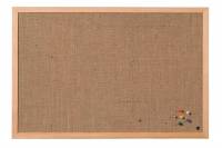 Opslagstavle Hessian Træramme 60x40cm Opslagstavle i stof med foliebeklædt træramme. Rammen er 20 mm tyk, og tavlen er 13 mm tyk. Leveres med ophængningsbeslag.