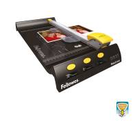 Rulleskærer A4 Neutron En A4 rulleskæremaskine som passer til privat brug. Kan skære op til 10 ark (80g) samtidig.. ..