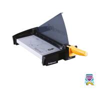 Guillotine Skæremaskine A4 Fusion A4 guillotine skæremaskine med 'Protective SafeCut™ safety guard' for maximal sikkerhed. Velegnet til et mindre kontor med frekvent behov...