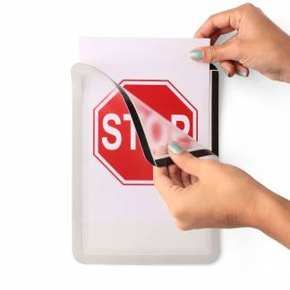 Magneto Ramme Selvklæbende Flytbar A5x2, Sølv A5 selvklæbende flytbar ramme fra Tarifold.. Enkel og synlig måde at dele information.