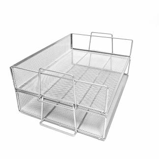 Brevbakkesæt 2 Rum Sølv MESH brevbakkesæt med 2 bakker, silver. MESH serien er skrivebordstilbehør i flettet metaltråd.