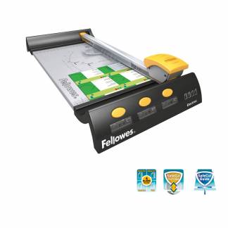 Rulleskærer A4 Electron En A4 rulleskæremaskine som passer til privat brug eller på et mindre kontor. Kan skære op til 10 ark (80g) samtidig.. .