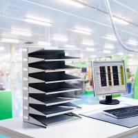 8 delt sorteringsfag Praktisk sorteringsfag med 3 sektioner til A4 / folioformat. Hj&aelig;lper dig med at sortere og gemme dine dokumenter. Velegnet til v&aelig;gmontering.