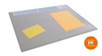 Skriveunderlag 650 x 500 mm med kalender og transparent d&aelig;kplade pp Skriveunderlag med &aring;rskalender for 4 &aring;r og transparent d&aelig;kplade, til brug som underlag for noter som&nbsp;kan opbevares og beskyttes, men stadig v&aelig;re synlig