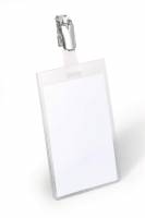 Navneskilt m stropklemme 90x60 mm Navneskilt af robust plast med stropklemme der samtidigt lukker &aring;bningen p&aring; lommen. H&oslash;jformat.