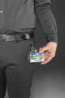 Yoyo-holder extra strong 360&deg; Yoyo-holder med 360 &deg; drejelig metalklemme til kortholdere og n&oslash;gler. Magnetl&aring;s holder linjen p&aring; plads og underst&oslash;tter v&aelig;gten op til 300 g.