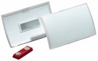 Navneskilt click fold rpp 40x75, magnet Letvægts konveks foldbart navneskilt med unik klikmekanisme, der har en magnetisk fastgørelse. Størrelse 40x75 mm. 10 stk. pr. æske.