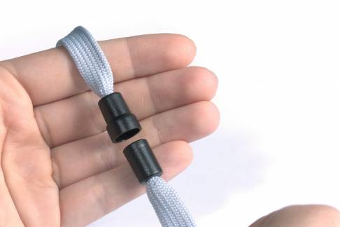 Halssnor 10 mm 10mm bred halssnor med sikkerhed udgivelse. 10 stk.