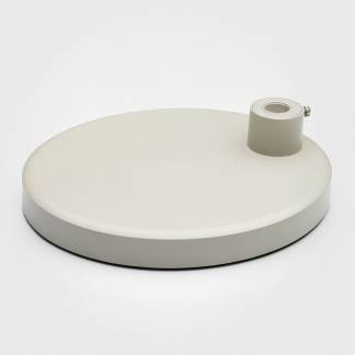 Neos Z bordfod sandstone grey NEOS Z lampefod er en enkel, stilfuld bordfod til NEOS X- og Z-lamper. NEOS-bordlampen kan sammensættes efter dine ønsker. Bemærk venligst, at du skal tilføje en lampearm - NEOS X eller NEOS Z - for at få en komplet lampe.