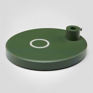 Neos X bordfod grøn NEOS X-lampefoden har en QI-oplader og et USB-opladningsstik, så to enheder kan oplades samtidigt. Bemærk venligst, at du skal tilføje en lampearm - NEOS X eller NEOS Z - for at få en komplet lampe.