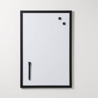 Magnetisk whiteboard, sort ramme, 40 x 60 cm.