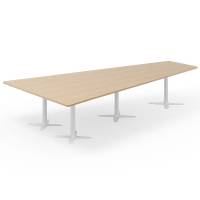 Konferencebord DNA, Eg 3800x1990 mm trapezformet, Hvidt understel