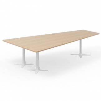 Konferencebord DNA, Eg 3200x1800 mm trapezformet, Hvidt understel