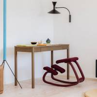 Kn&aelig;stol Varier Variable Monochrome Plum