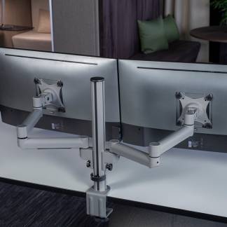 Sk&aelig;rmholder V4 Twin, Alugr&aring;