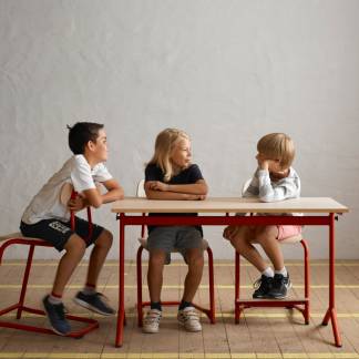 Bord Atlas 1130, 1200x600mm, eg h&oslash;jtrykslaminat, bl&aring;t stel