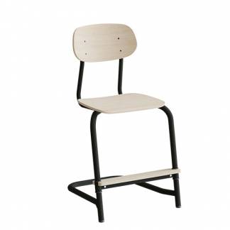 Stol Atlas, fritsving 2114, hvidpigmenteret egelaminat, sortoliven stel