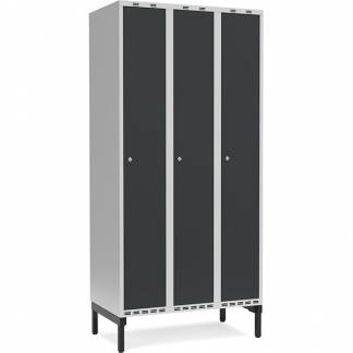 Garderobeskab 3x300mm m/lige tag, antracit d&oslash;r med cylinderl&aring;s og benramme